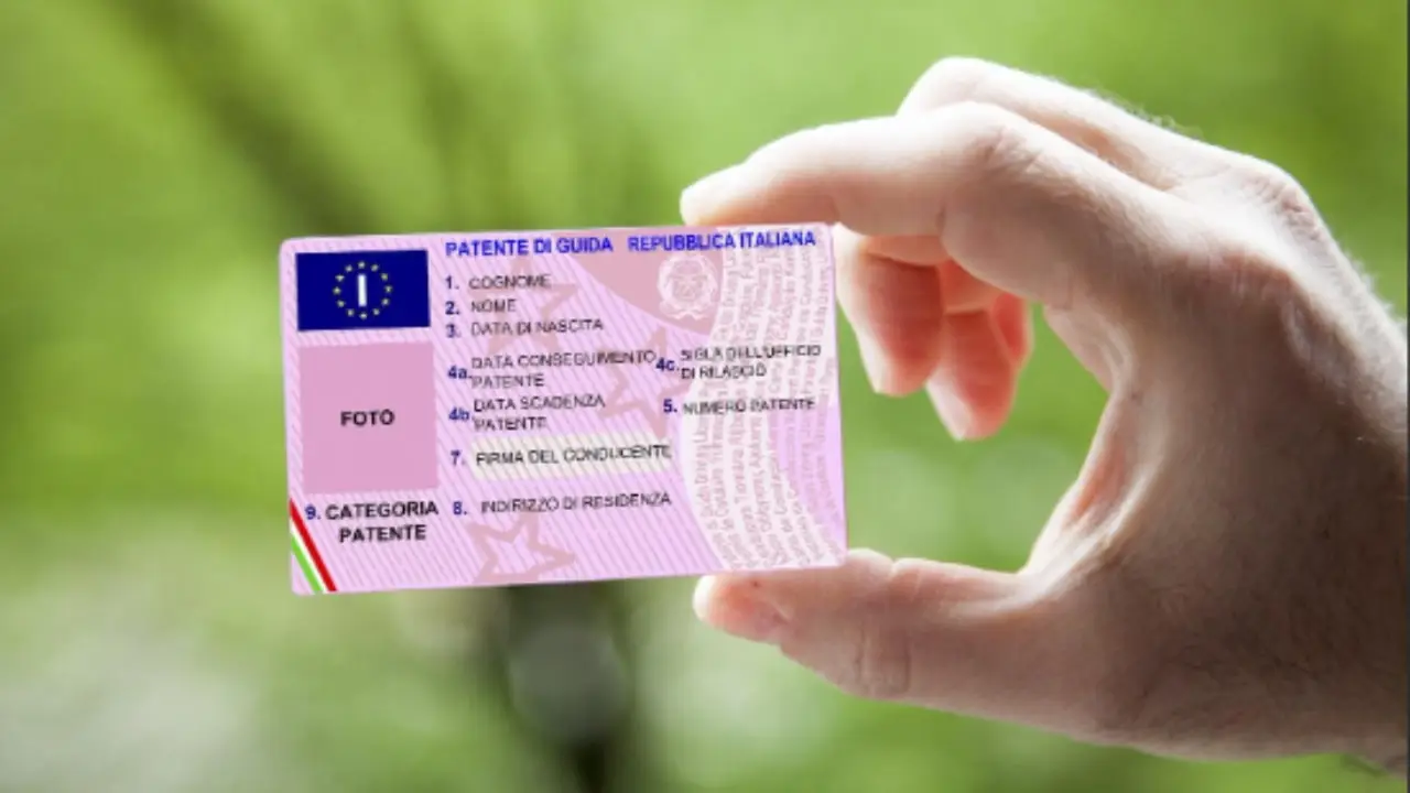 Rinnovo patente over 80: ecco le eccezioni che allungano la validità e forse non conoscevi