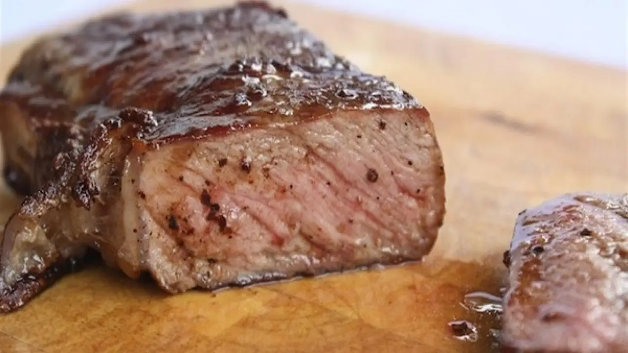 La marinatura semplice che rende qualsiasi carne più saporita